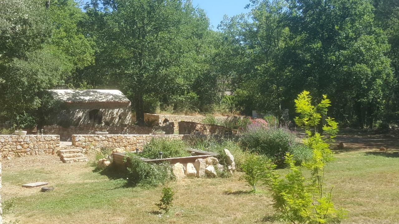 Le Donjon Des Combes Et Son Spa Fayence Εξωτερικό φωτογραφία